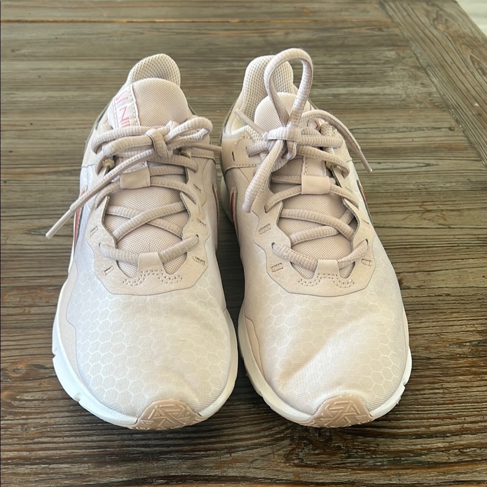 Nike  Sneakers size 8.5